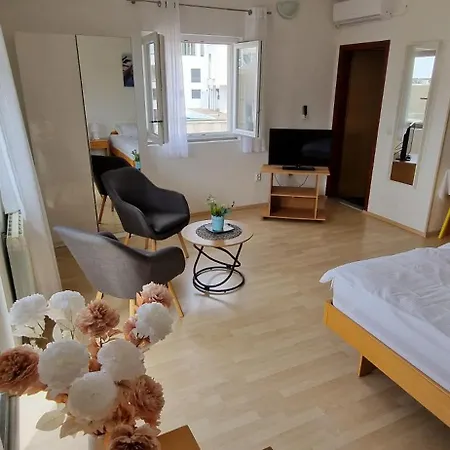 Melia Apartman Zára